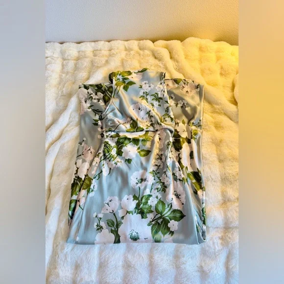 Reformation Anaiis Silk Dress In Tarragon, brand new, never worn. - Picture 14 of 16